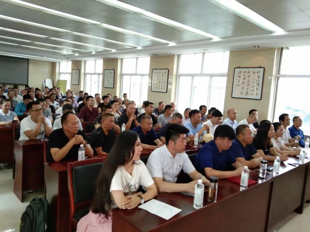 甯氏商会走进河北,黄儿营西村党委书记甯小五发表现场讲话 - 世界宁商