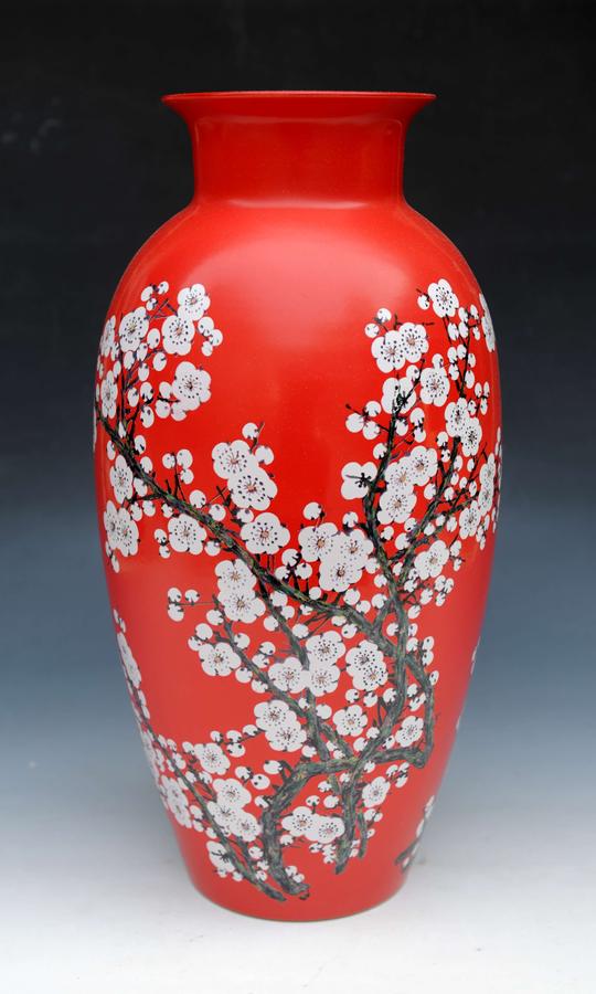 高温中华红颜色釉梅花《梅开五福》瓷瓶.jpg